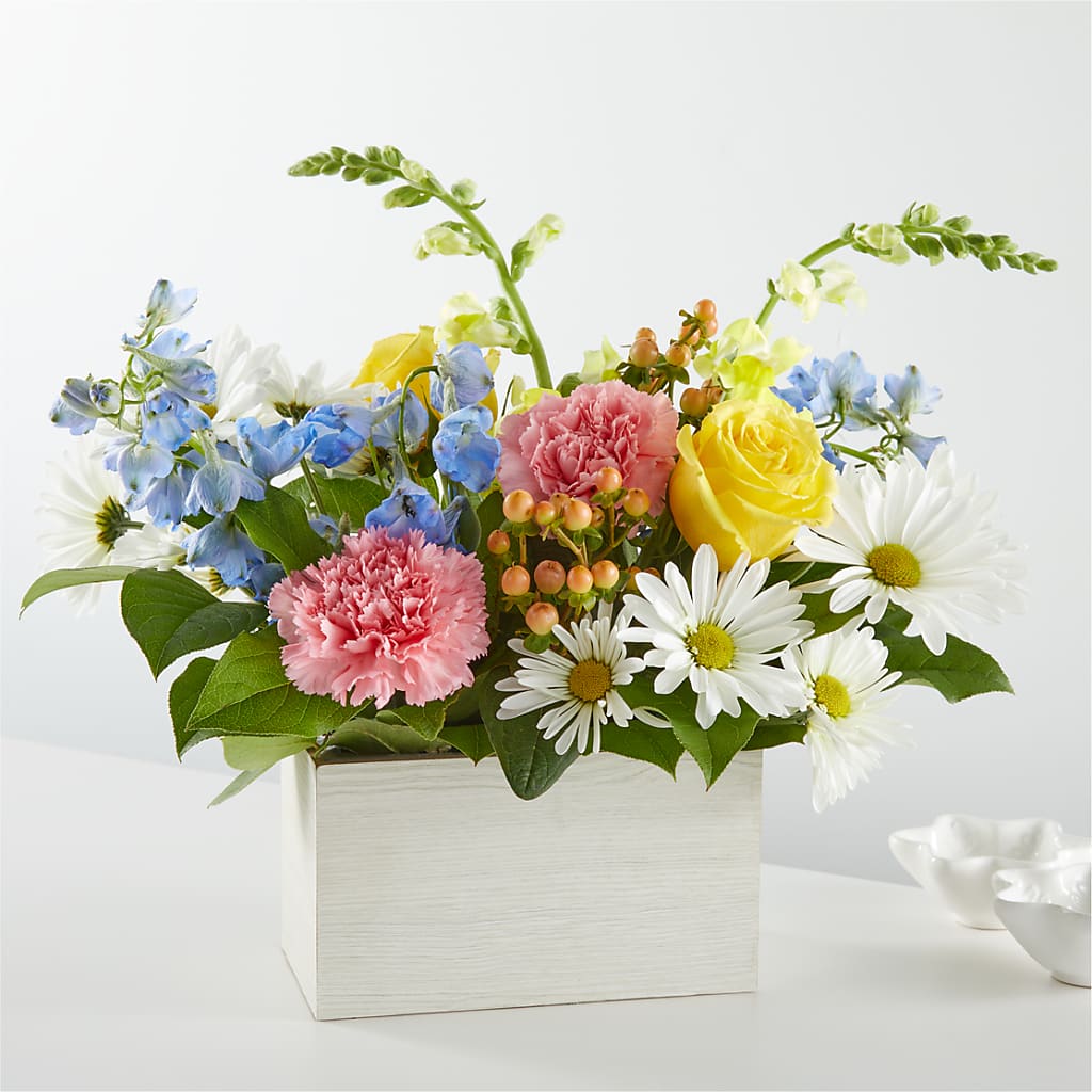 Sun Salutation Box Bouquet – Longview Flower Shop, Longview TX