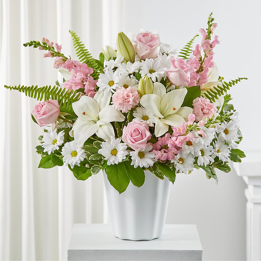 Soft Touch Tabletop Basket – Longview Flower Shop, Longview TX