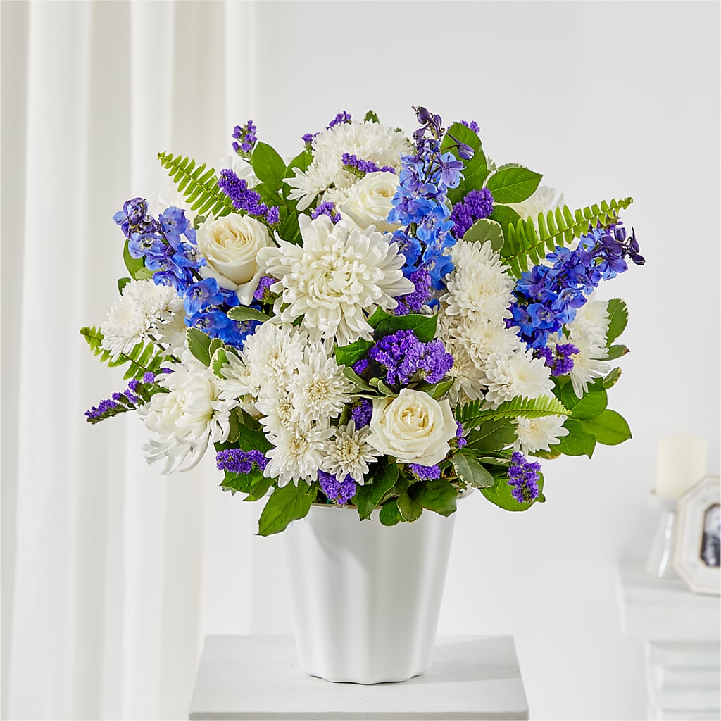 Hold Dear Tabletop Basket – Longview Flower Shop, Longview TX