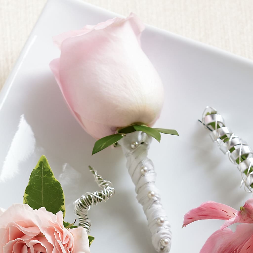 Pink Rose Boutonniere – Longview Flower Shop, Longview TX