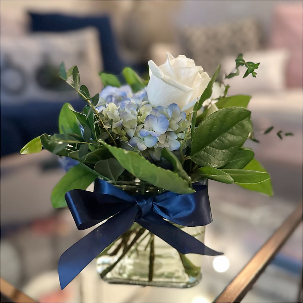 Sky Blue Delight Bouquet –  Longview Flower Shop, Longview TX