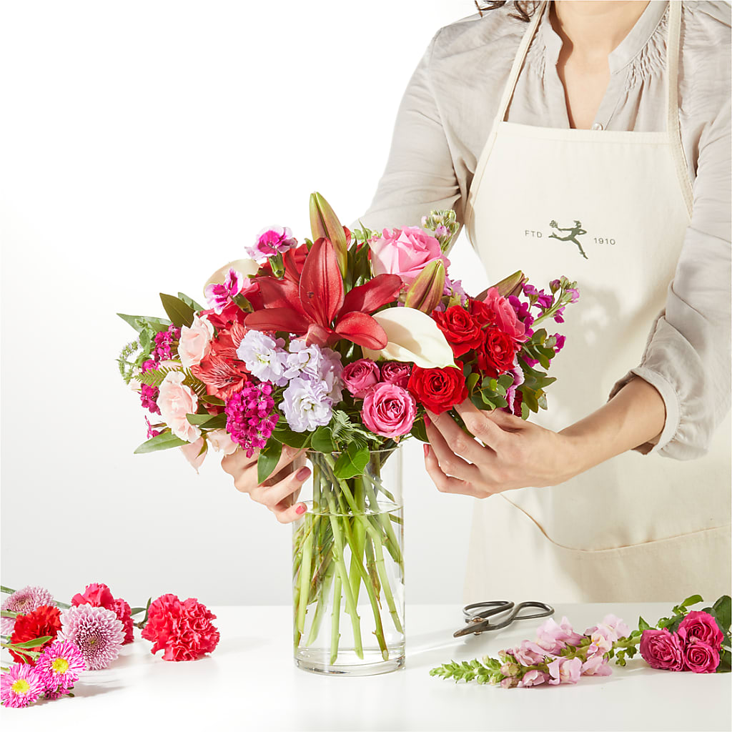 Swooning Over You - A Luxury Florist Original –  Longview Flower Shop, Longview TX
