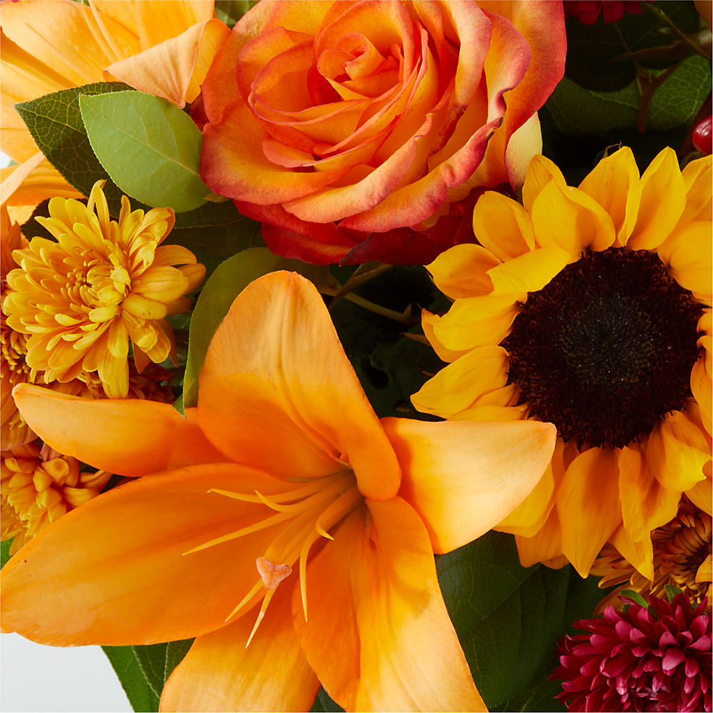 Grateful Centerpiece –  Longview Flower Shop, Longview TX