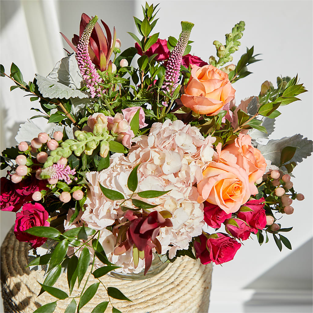 Glitz & Glam Bouquet –  Longview Flower Shop, Longview TX