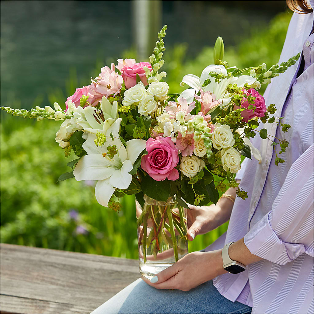 Fondly Bouquet –  Longview Flower Shop, Longview TX
